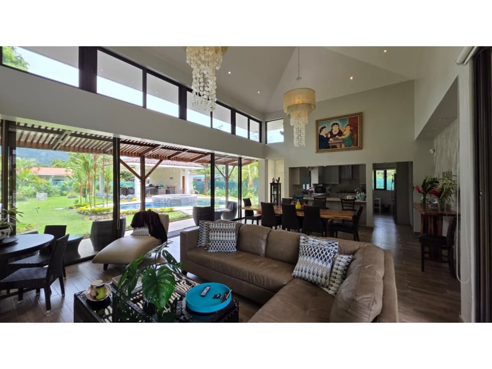 Venta de casa en El Valle de Antón — foto 2