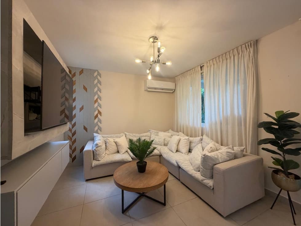 Hermosa Casa Amoblada en PH Bosques del Pacífico, Panamá Pacífico — foto 1