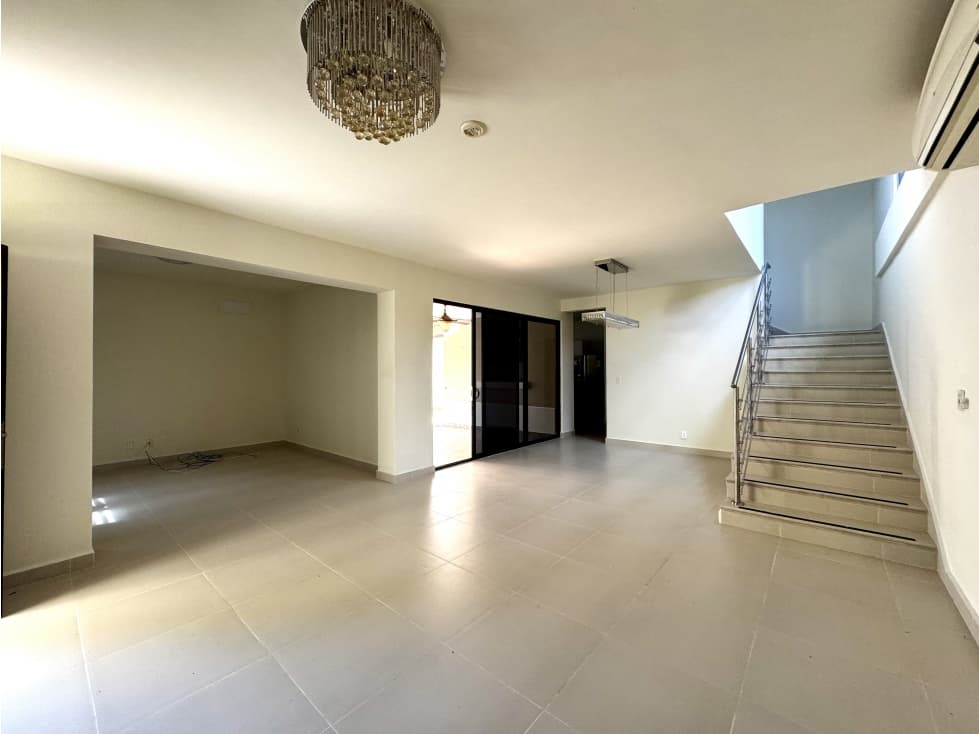 Casa 4R con Paneles Solares en River Valley, Panamá Pacífico — foto 2