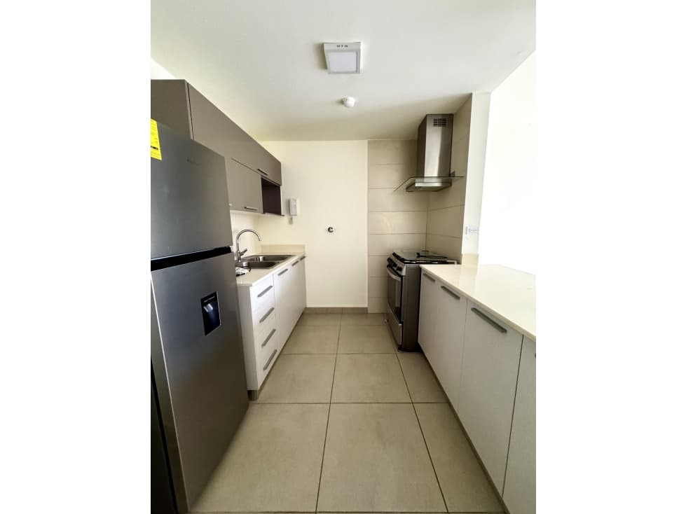 Apartamento de 1 Recámara en PH Madeira, Panamá Pacífico — foto 3