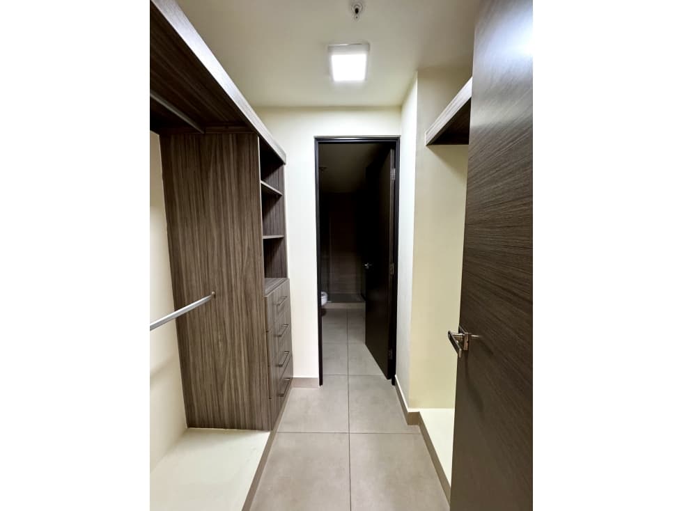 Apartamento de 1 Recámara en PH Madeira, Panamá Pacífico — foto 4