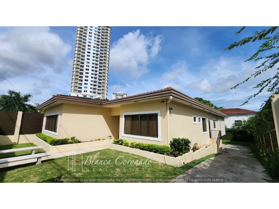 CASA EN VENTA EN EL CARMEN — foto 1