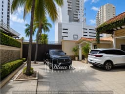 CASA EN VENTA VÍA CINCUENTENARIO 1,000 M² DE TERRENO
