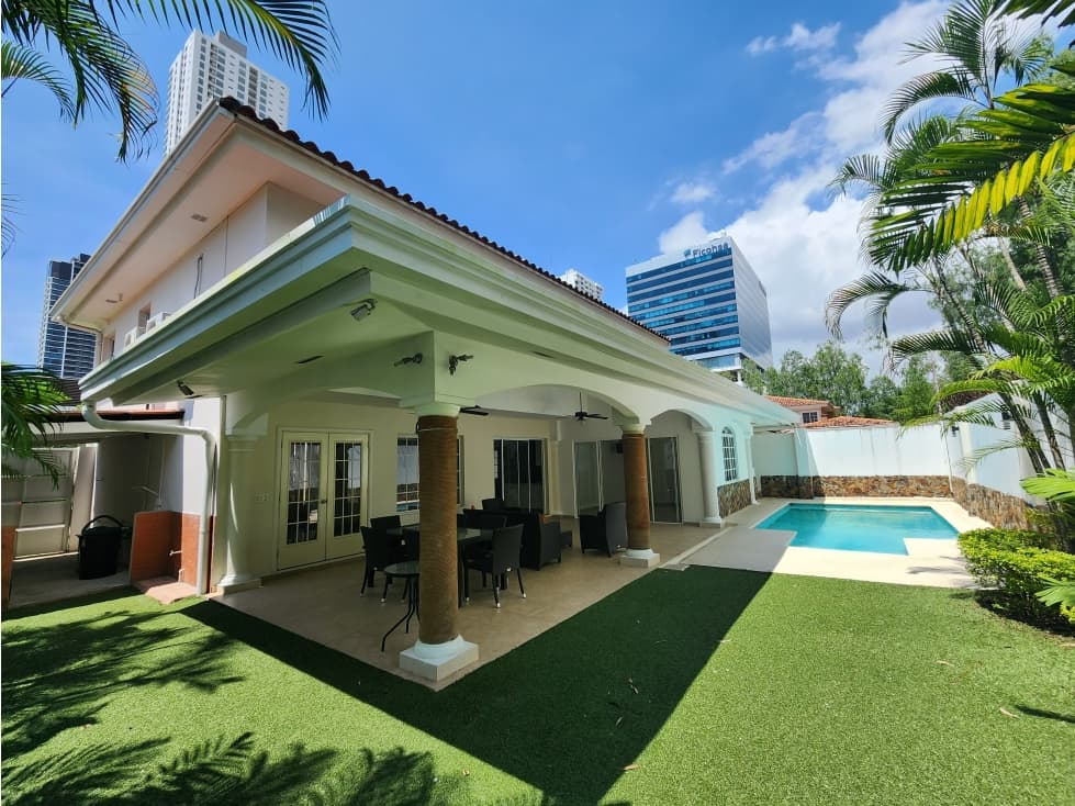 CASA EN VENTA EN COSTA DEL ESTE — foto 2