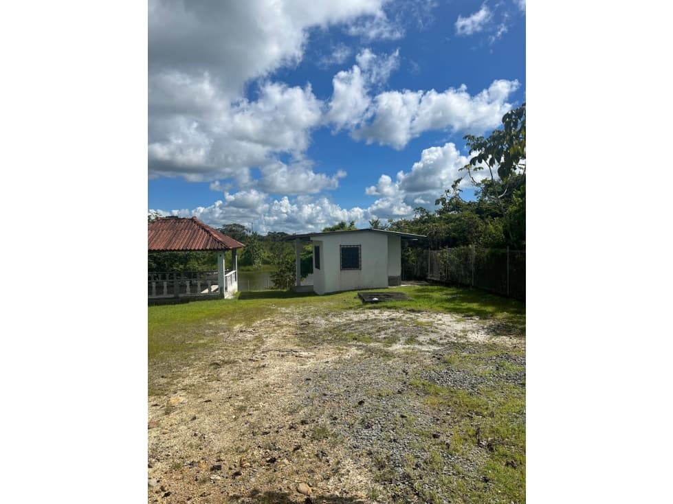 CASA EN VENTA EN CORONADO AMPLIO TERRENO EN ESQUINA — foto 4