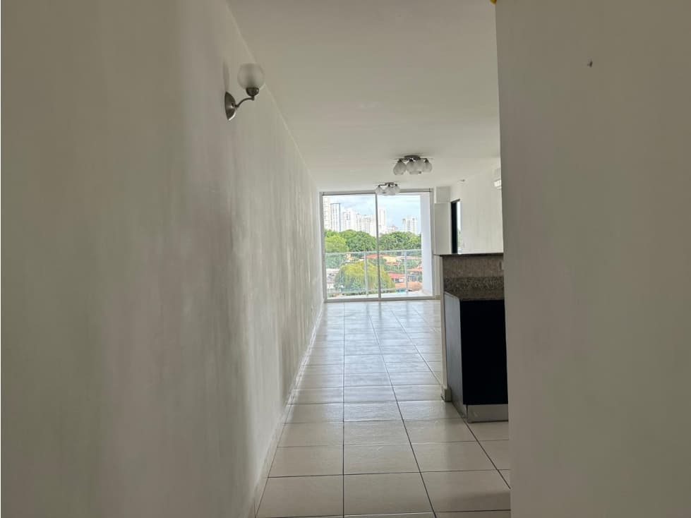 Alquiler de apartamento en Carrasquilla,PH Royal Tower — foto 2