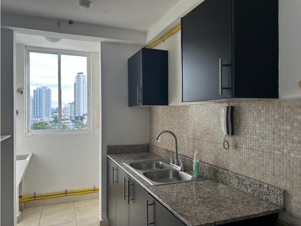 Alquiler de apartamento en Carrasquilla,PH Royal Tower — foto 5