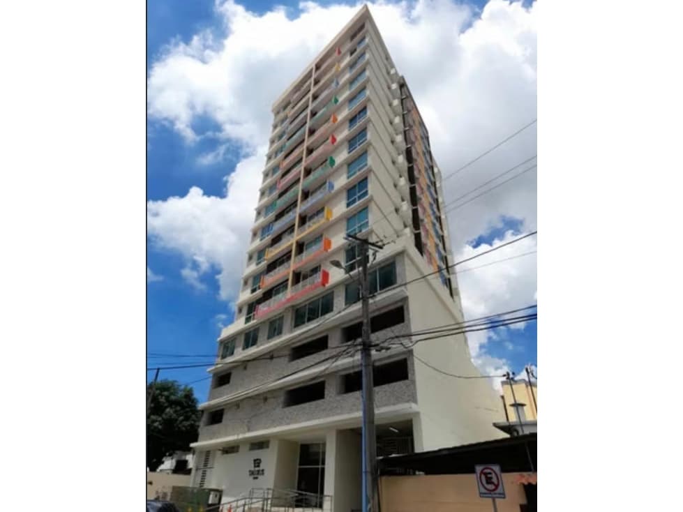 Apartamento amoblado en alquiler, PH Taurus Tower, Carrasquilla — foto 2
