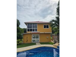 Venta de Casa de Campo y Playa en Sajalices