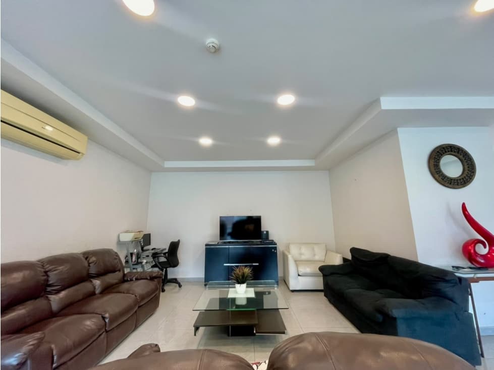 Casa con Uso Comercial en Venta, San Francisco — foto 2