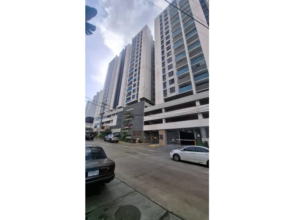 VENTA DE APARTAMENTO EN CONDADO DEL REY — foto 1