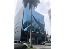 Oficina en Alquiler, Torre Empresarial Hi Point, Bella Vista
