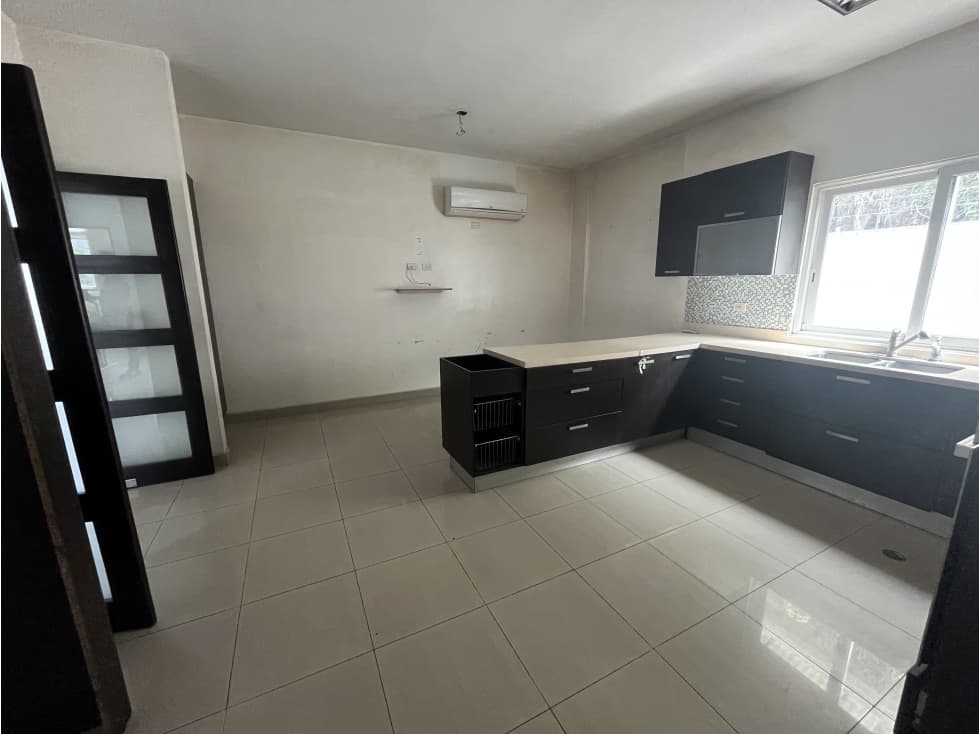 Venta de Casa en Altos de Panama, PH Horizontes II — foto 6