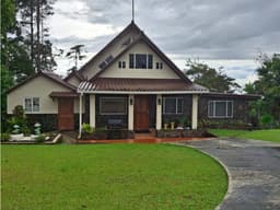 VENTA DE CASA EN CERRO AZUL