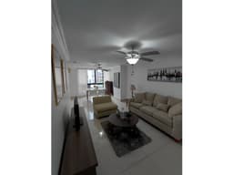 Apartamento en Venta en El Cangrejo | Ph Condado Plaza