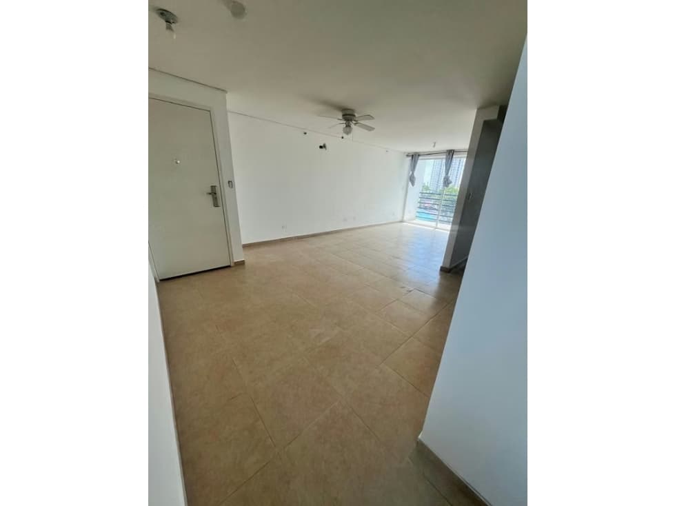 Apartamento en Alquiler en Vía España | Ph Crystal Blue — foto 3