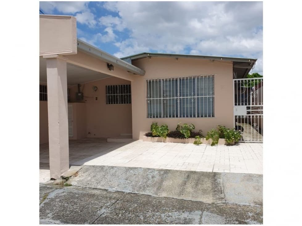 Casa En Alquiler En Villa Lucre — foto 1