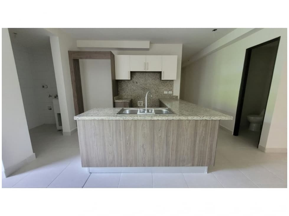 Apartamento a estrenar Venta - Embassy Village - Clayton !! — foto 4