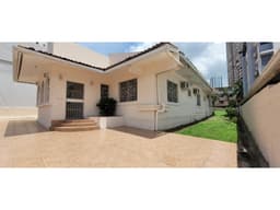 CASA COMERCIAL ALQUILER PARQUE LEFEVRE