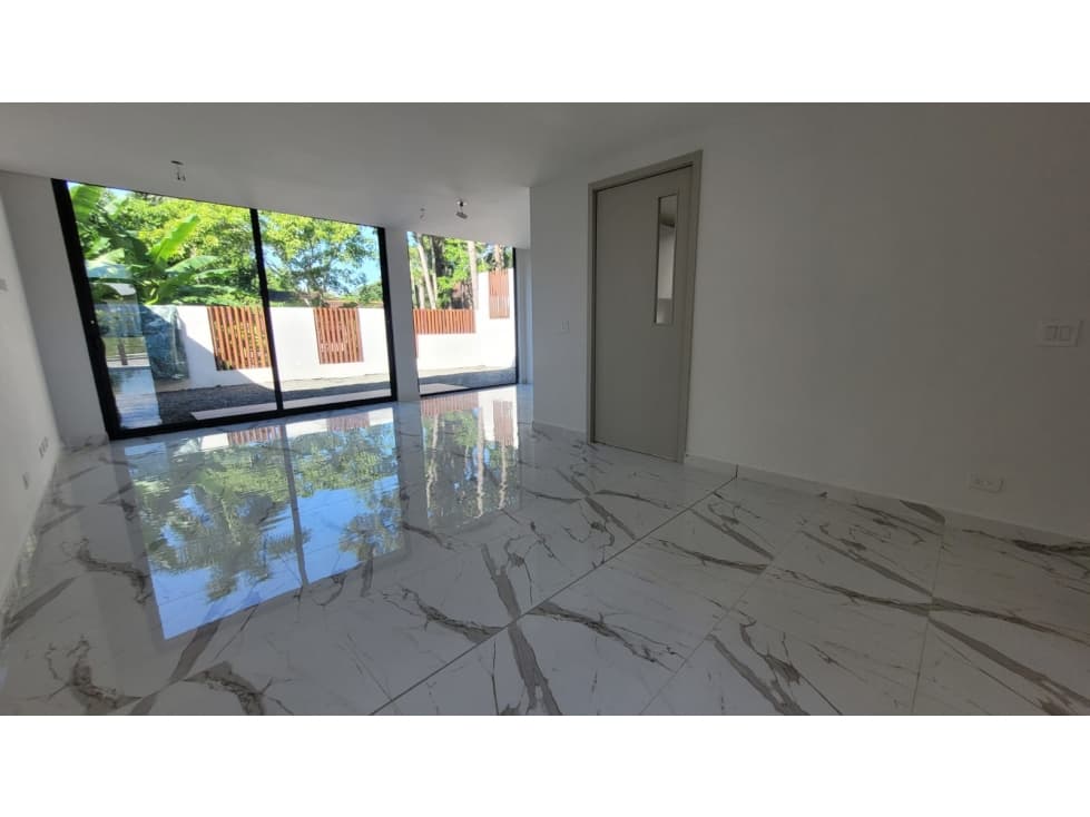Moderna Casa a estrenar - Residencial Albrook 9  — foto 4