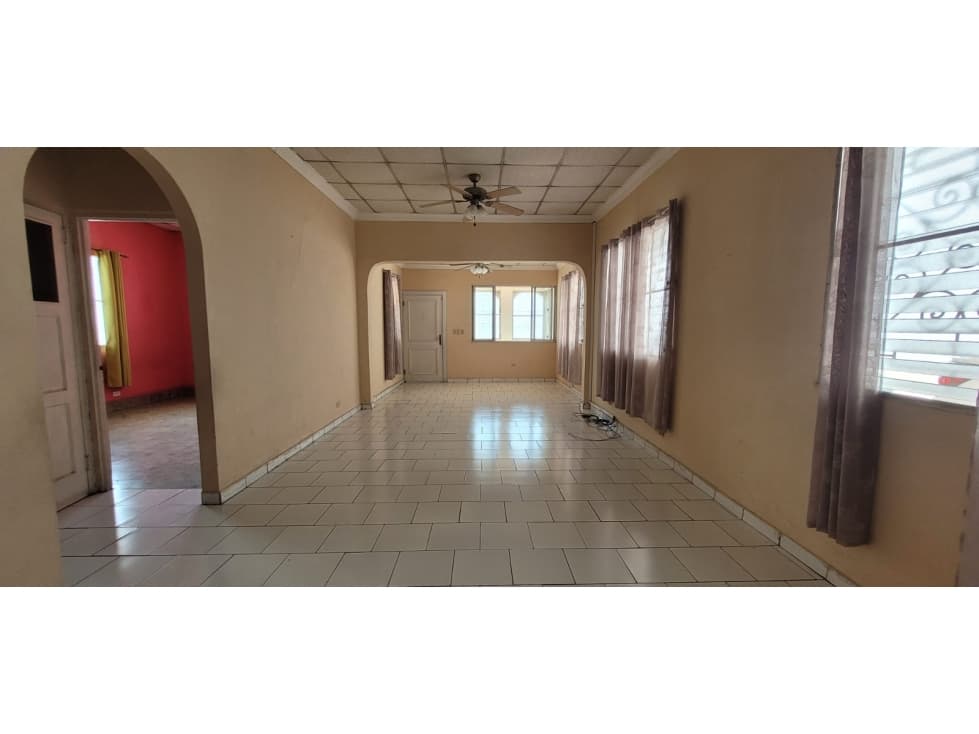 CASA COMERCIAL ALQUILER PARQUE LEFEVRE — foto 5