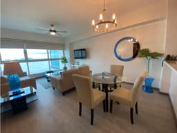 Apartamento en alquiler - Marbella !!