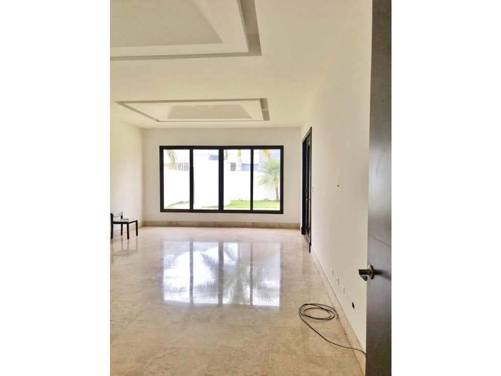 SE VENDE ELEGANTE CASA UNIFAMILIAR EN COSTA DEL ESTE — foto 6