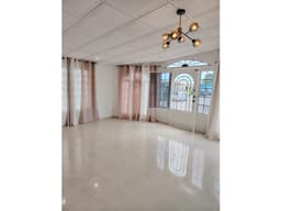 SE VENDE CASA EN VILLA BELEN.