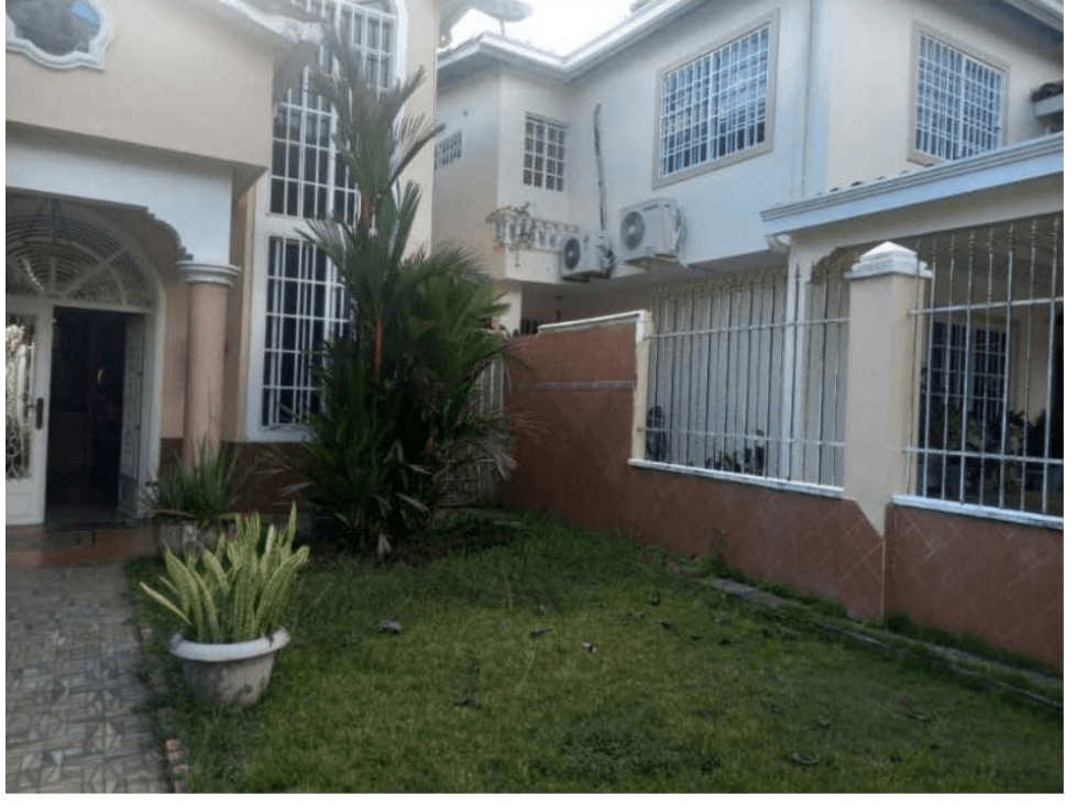 Casa en Venta Llanos de Curundú — foto 2