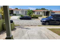 VENDO CASA BRISAS DEL LAGO