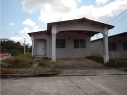 VENDO CASA Urbanización Brisas del Golf, Arraiján