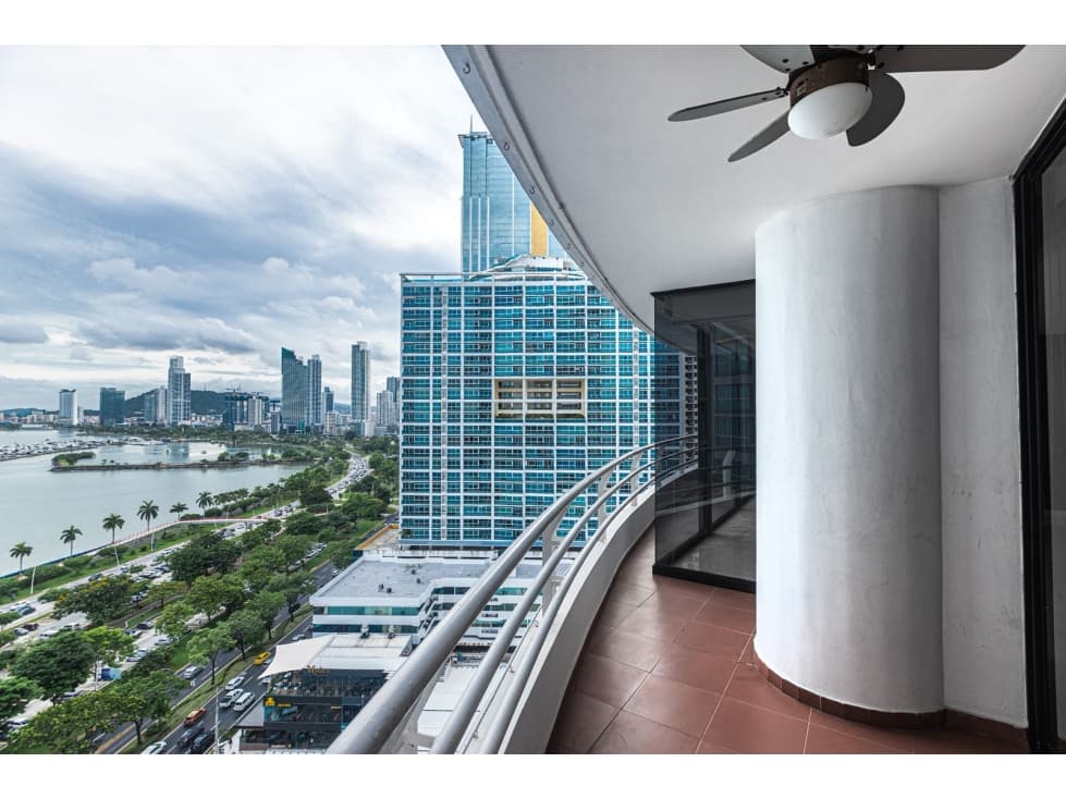 VENDO APARTAMENTO LOS DELFINES - AVE BALBOA — foto 1