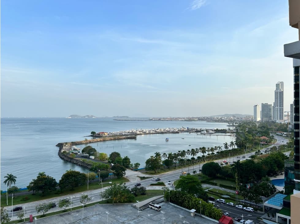 SE ALQUILA O VENDE APARTAMENTO AMOBADO PH Meridiem, — foto 4