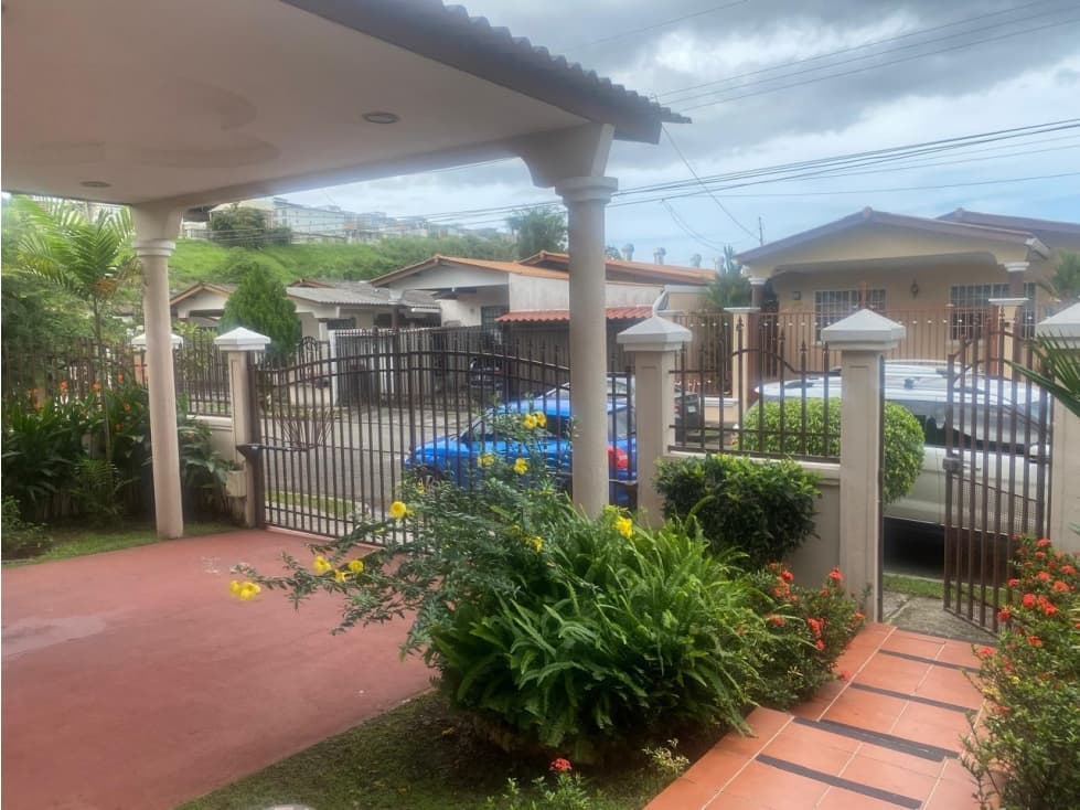 VENDO CASA BRISAS DEL GOLF — foto 5
