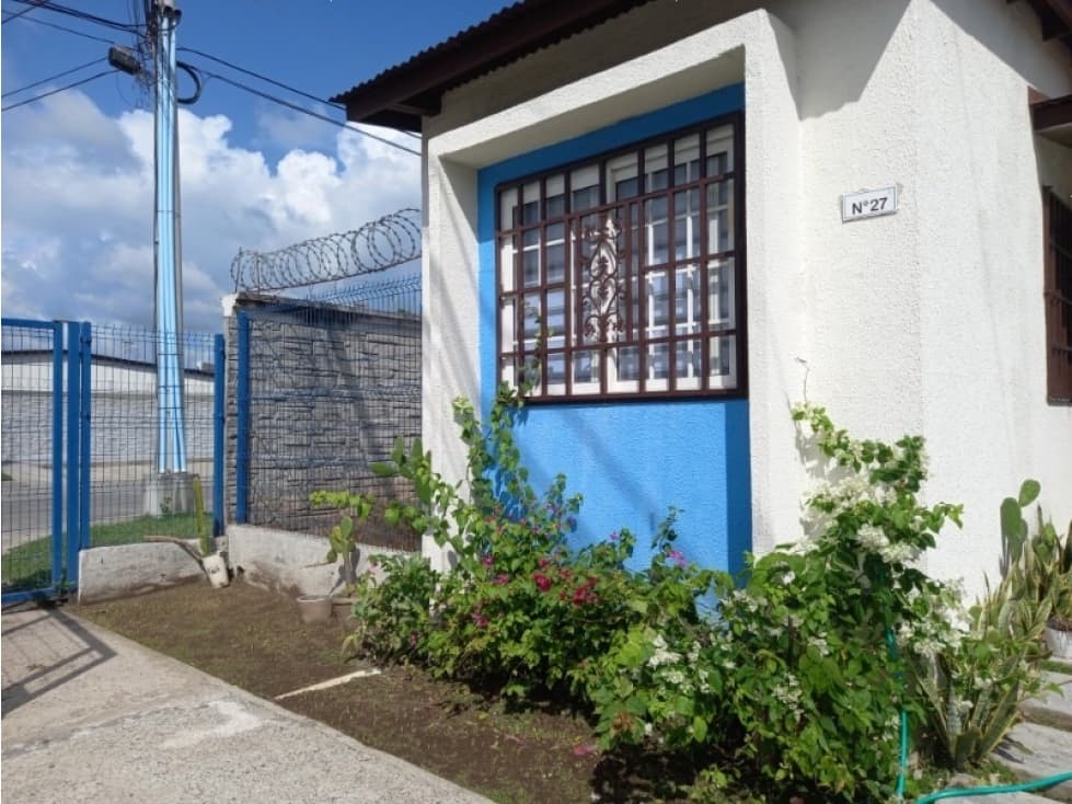 SE VENDE CASA Urb. P.H. Altos de Azul, PH6 Zafiro — foto 3
