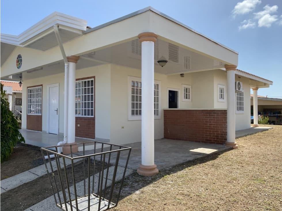 VENDO CASA Urbanización Reservas de Azuero — foto 2