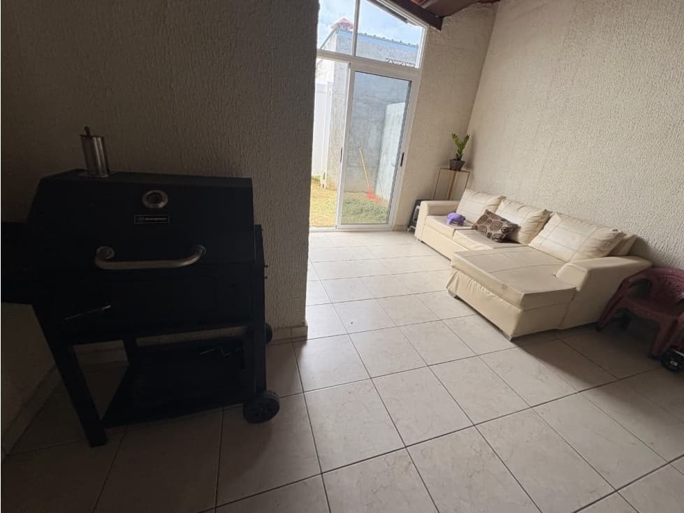 VENDO CASA P.H. MONTEMADERO 5 / La Garzas de Pacora — foto 3