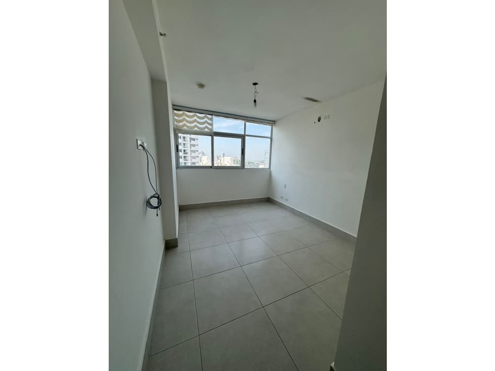 SE VENDE PARTAMENTO Ph Quadrat — foto 2