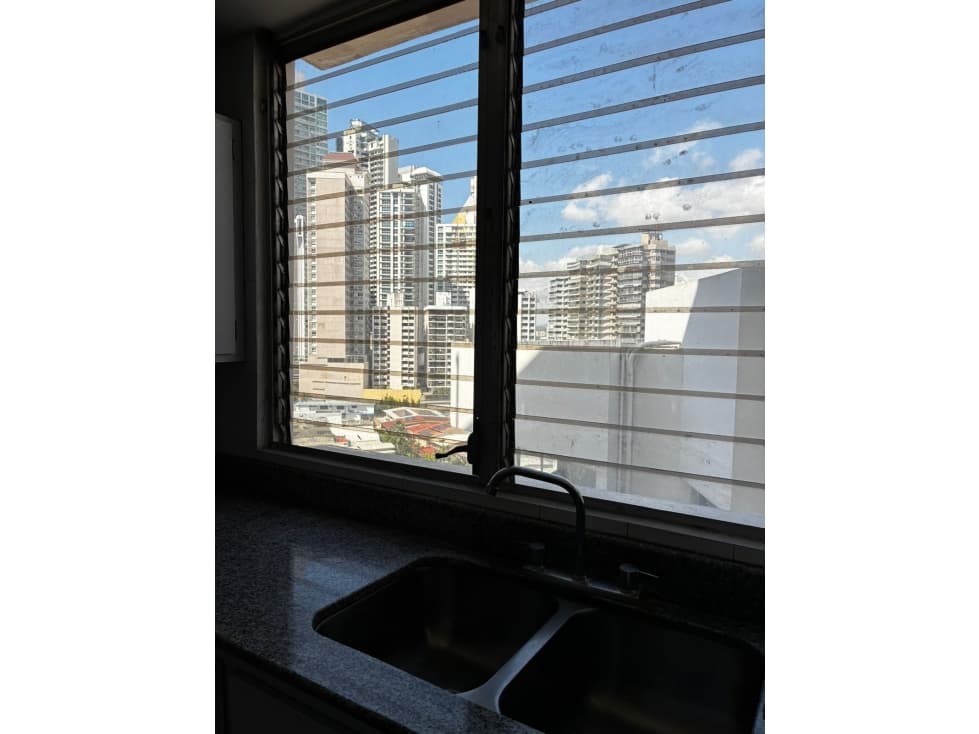 VENDO O ALQUILO APARTAMENTO Punta Paitilla Edificio La Joya — foto 2