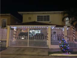 VENDO CASA EN Urb. ALTO DE SAN RAFAEL, VILLA LUCRE