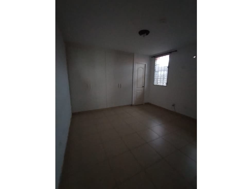CASA EN VENTA Brisas del Golf Arraiján - Panamá Oeste — foto 5
