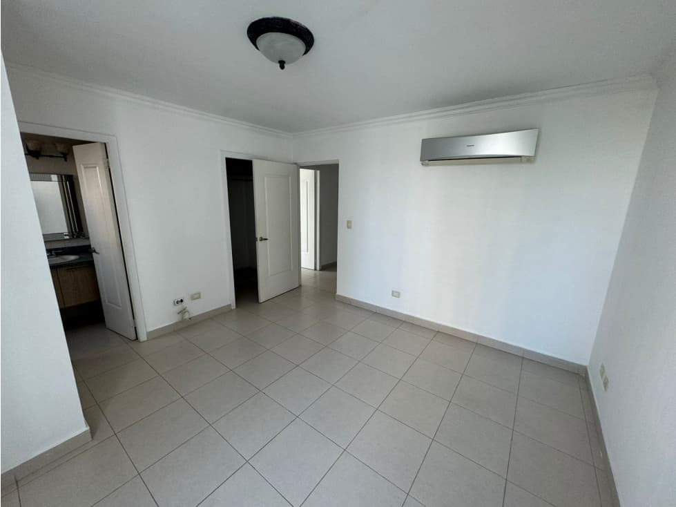 VENDO APARTAMENTO PH TAO TOWER, — foto 3