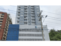 VENDO APARTAMENTO P.H. Urbis Tower