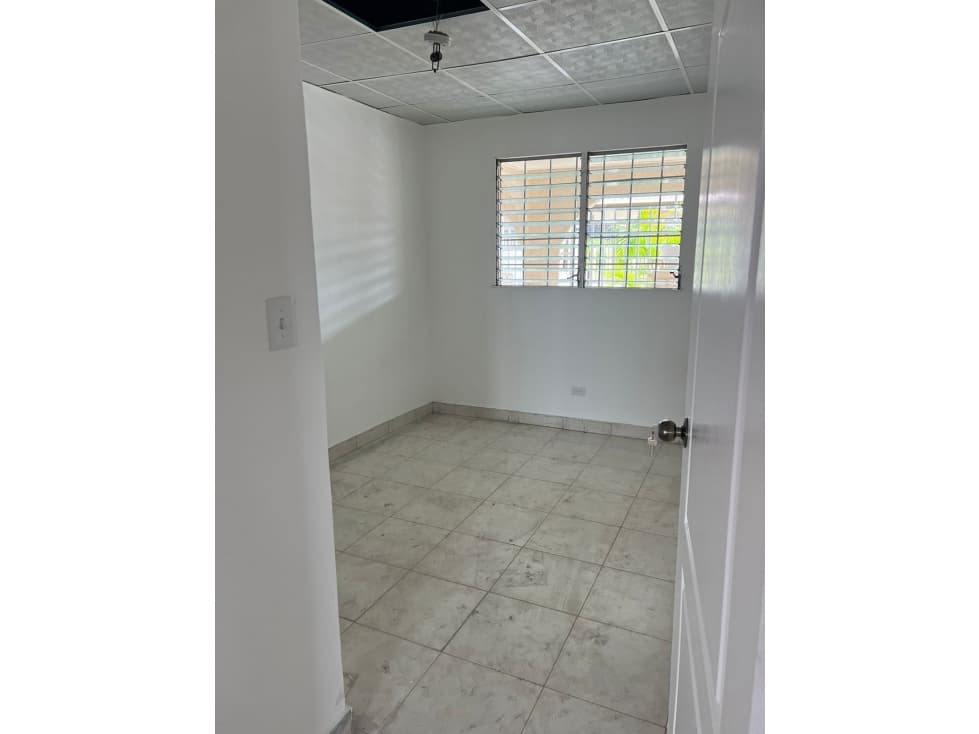 VENDO CASA VILLA ZAITA PRADERAS DEL ROCIO — foto 4