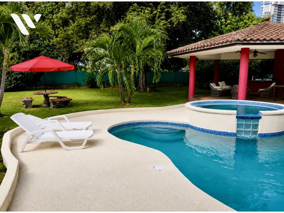 SE VENDE CASA EN CORONADO GOLF — foto 2