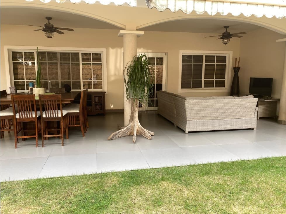 VENTA DE CASA EN RESIDENCIAL PALMERAS DEL ESTE — foto 4