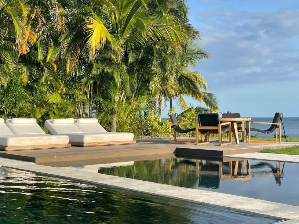 VENTA DE CASA FRENTE AL MAR EN CASAMAR — foto 5