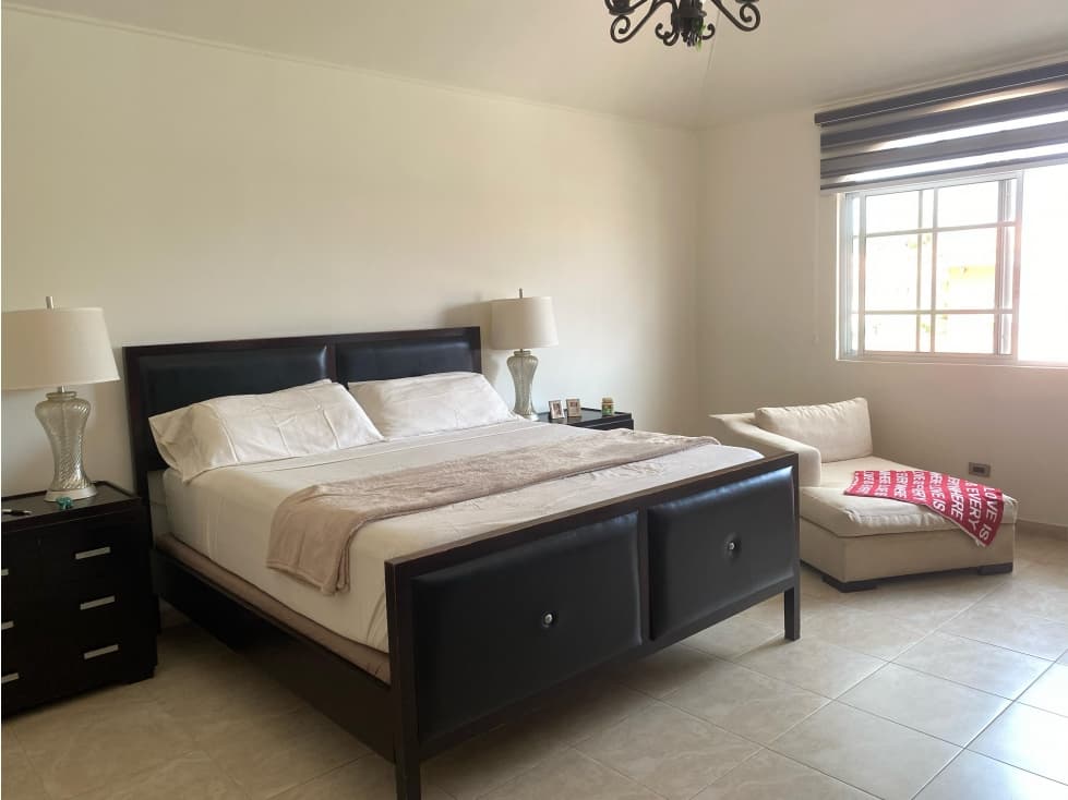 VENTA DE CASA EN RESIDENCIAL PALMERAS DEL ESTE — foto 5