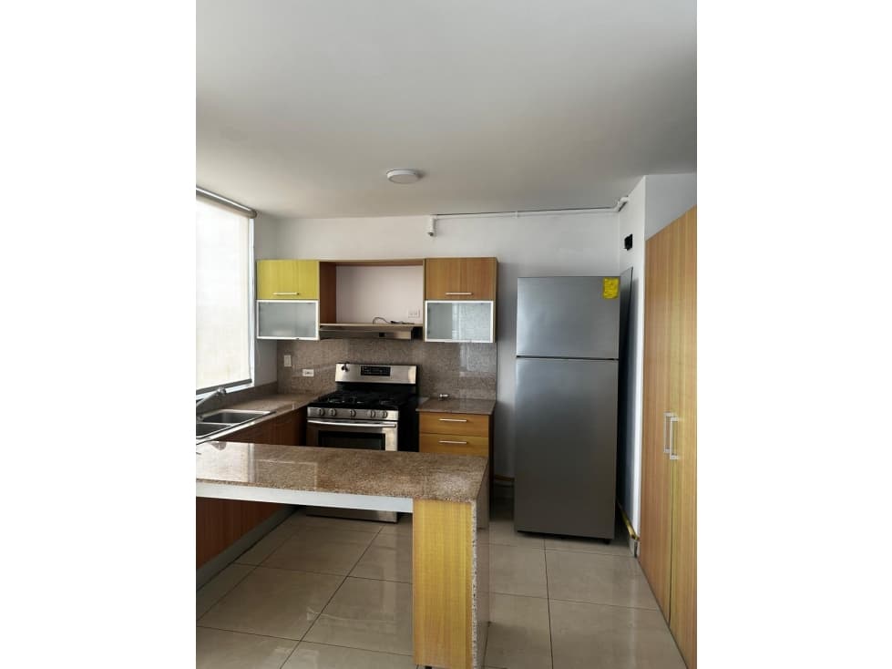 APARTAMENTO EN ALQUILER PH Bahía del Golf — foto 3