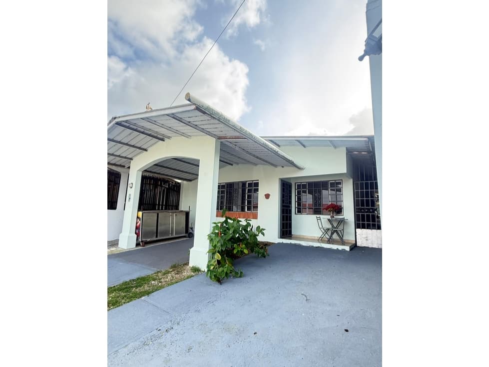Venta de Casa La Cresta, Colón — foto 1